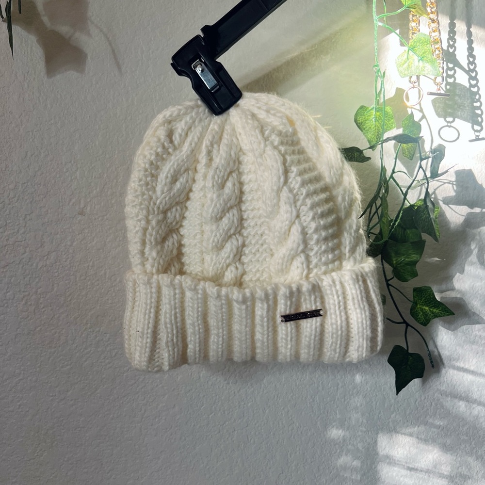 white knit michael kors beanie new without tag
